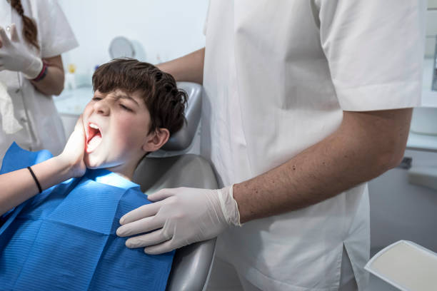 Best Broken or Cracked Tooth Emergency Dentist in Munsey Park, NY